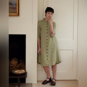 PYNE & SMITH No.39 The Linen Shirtdress in Wimbledon